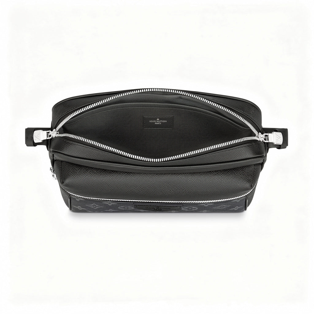 Louis Vuitton Outdoor Messenger